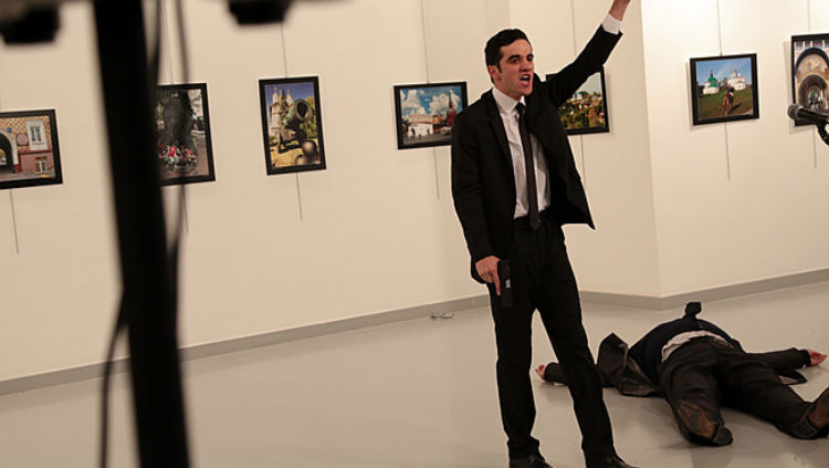 TERRORISTA ASSASSINA EMBAIXADOR RUSSO